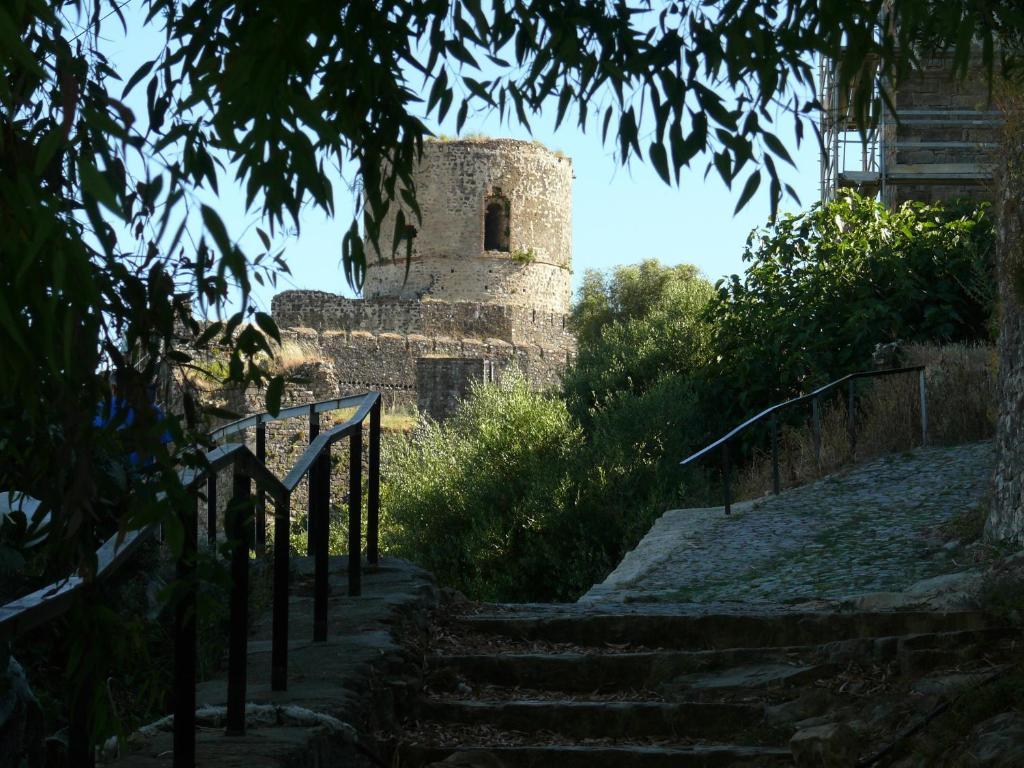 Camino Del Castillo ฮิเมนา เด ลา ฟรอนเตรา ภายนอก รูปภาพ